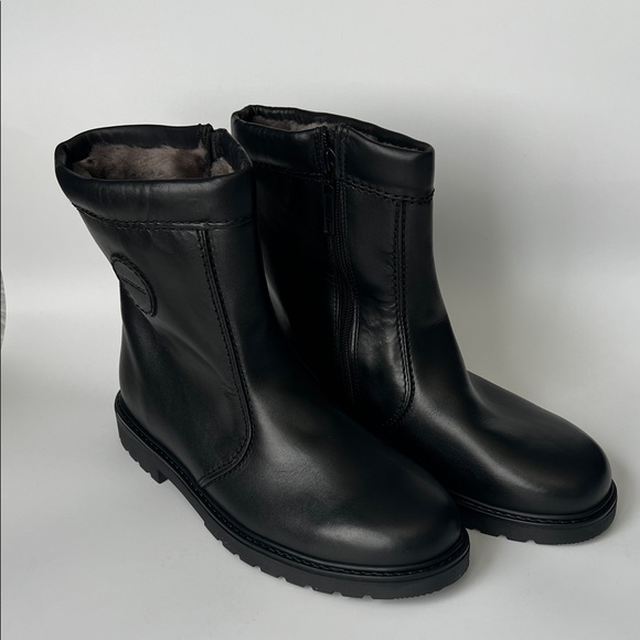 fretz Other - Fretz Sohle Black Leather Ankle Side Zipper Boots NWT - 8